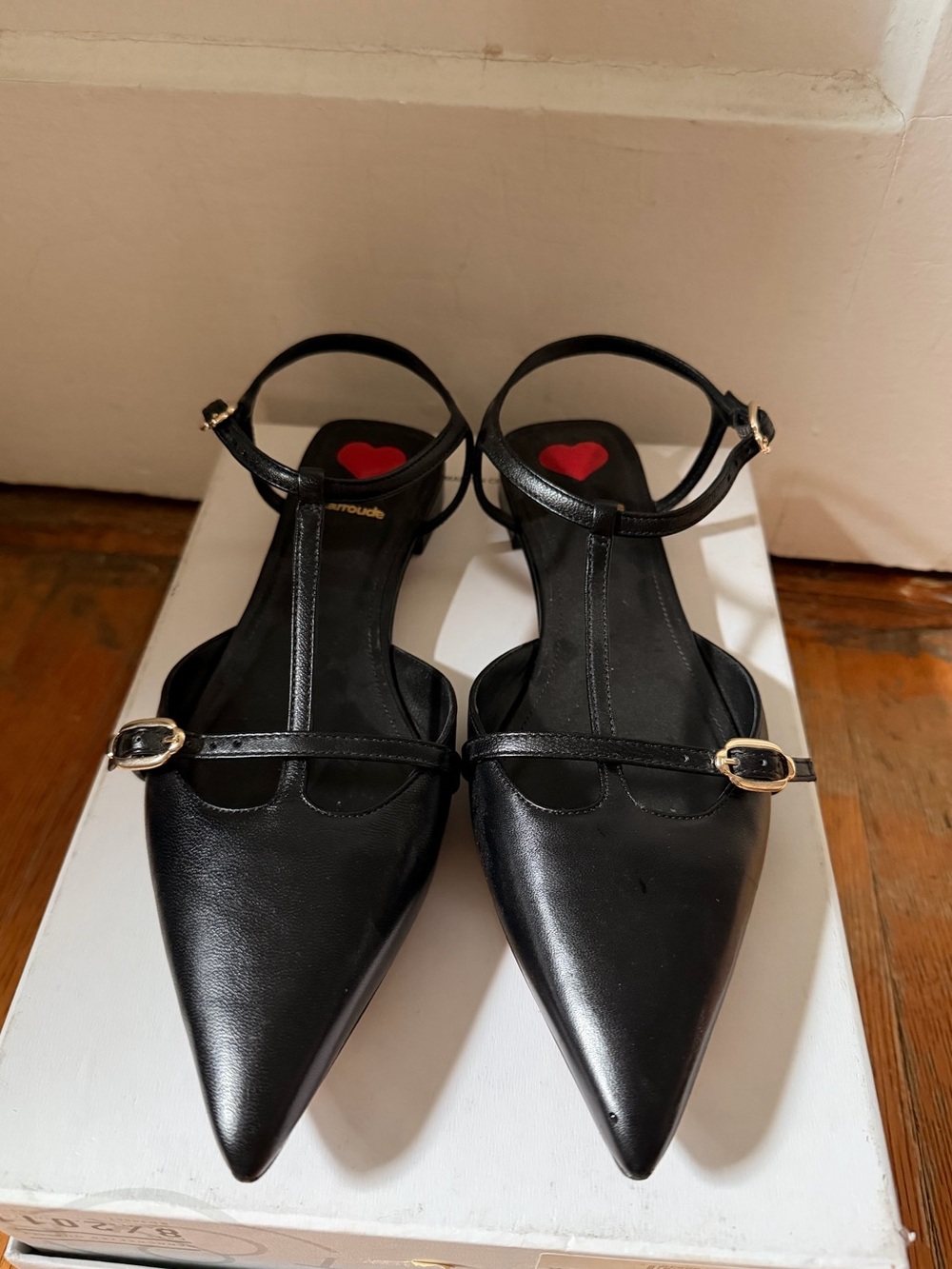 Larroude Grace Flats Size 7.5